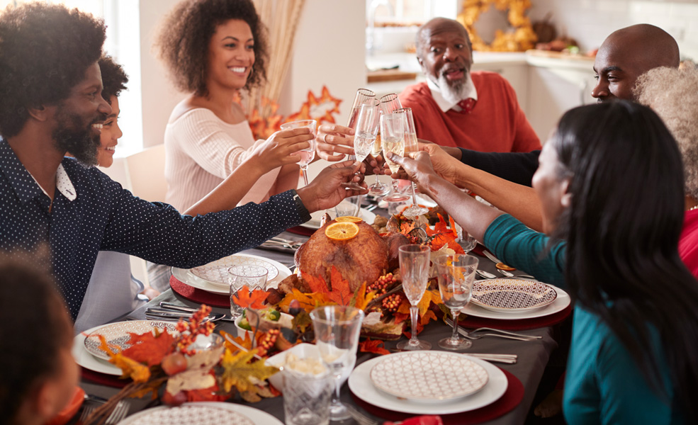 Thanksgiving Day: how to teach kids the importance of celebration